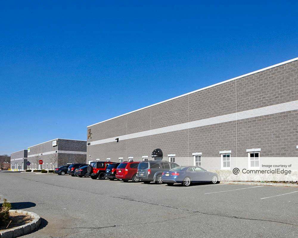 Freehold Business Park East 200 Business Park Drive, Freehold, NJ